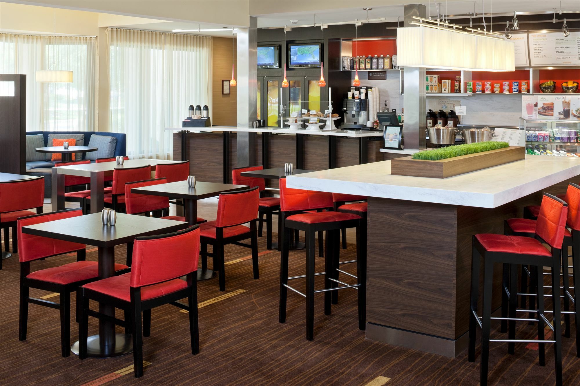 Courtyard Cincinnati Блу Аш Экстерьер фото